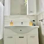 Manzoni Artist Apartment *