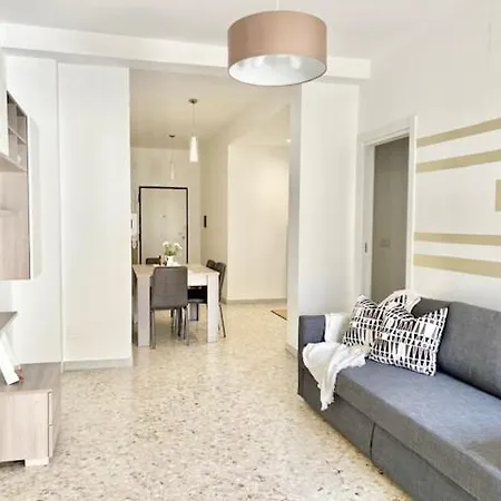 Manzoni Artist Apartment